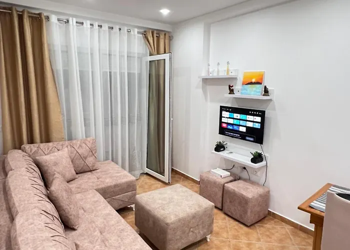 Serenity Skyline Apartment